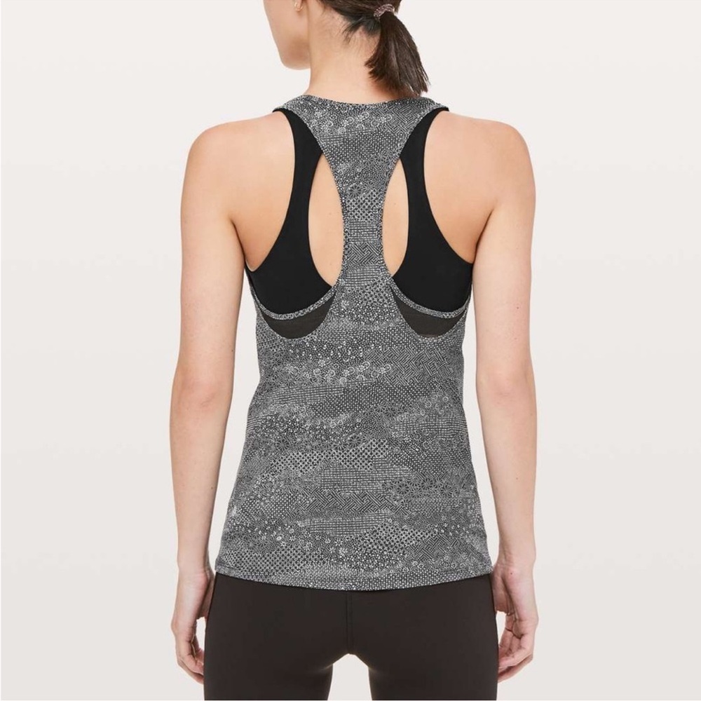 Lululemon Cross Conditioning 2 In 1 Tank Top Size 6